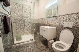 Апартаменты Wonderful flat on city center (Mukachivska 4/15) Ужгород Апартаменты-19
